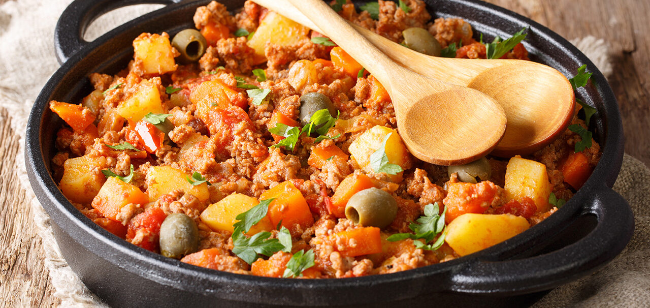 https://portal.lhdbenefits.com/wp-content/uploads/2022/09/PicadilloRecipe-1280x606.jpg